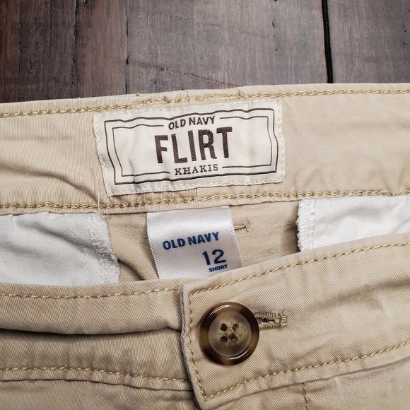 Old Navy Flirt Khakis Pants sz 12 - Picture 3 of 7